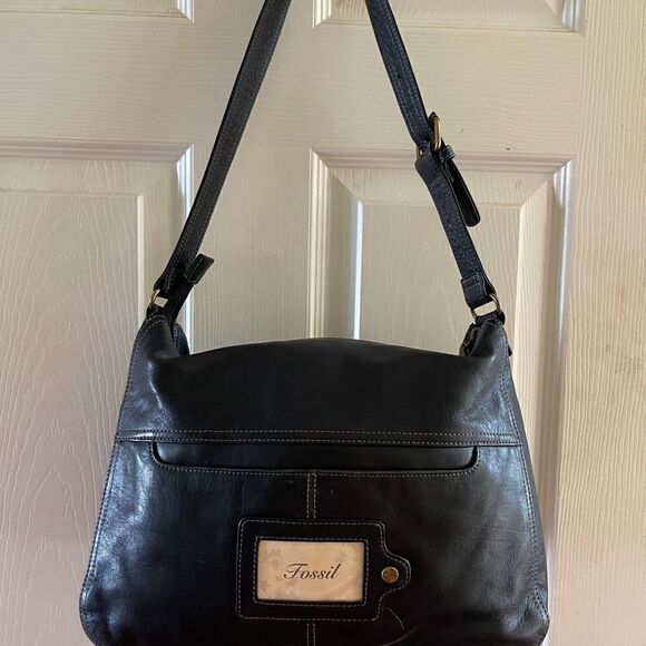 Fossil black soft leather shoulder with antique tone hardwares adjustabl… - Picture 2 of 16
